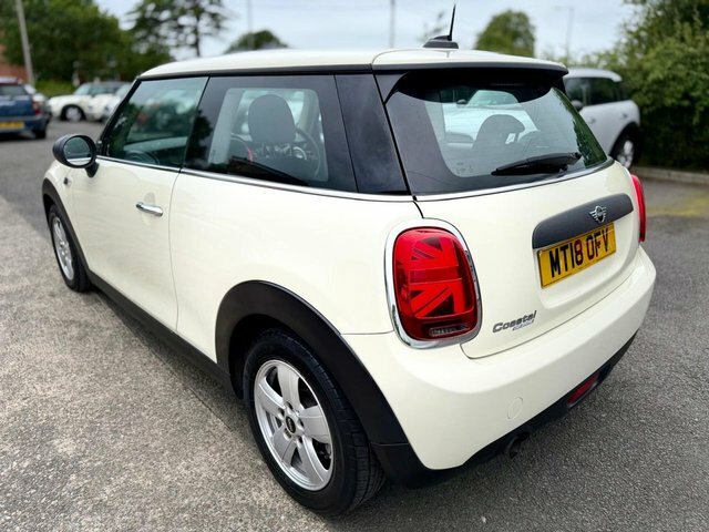 Mini Hatch 1.5 One Hatchback Euro 6 S S White #4