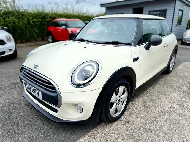 Mini Hatch 1.5 One Hatchback Euro 6 S S White
