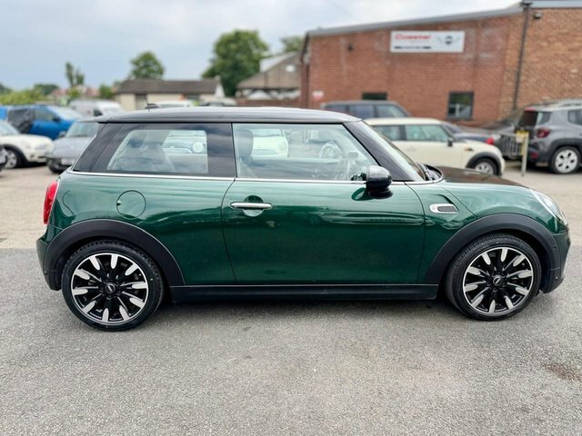 Mini Hatch 1.5 Cooper Exclusive Hatchback Steptron PO68VLE Green #5