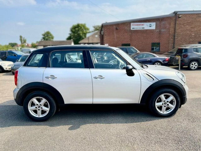 Mini Countryman 1.6 Cooper Suv Euro 5 S S 122 Silver #5
