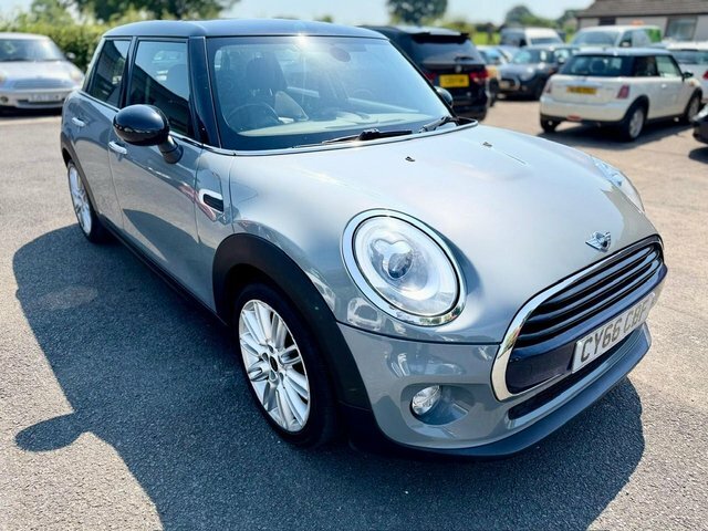 Mini Hatch 1.5 Cooper Hatchback Euro 6 S S Grey #2