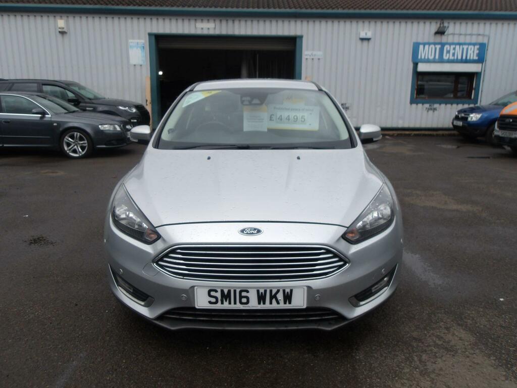 Ford Focus Titanium Silver #5