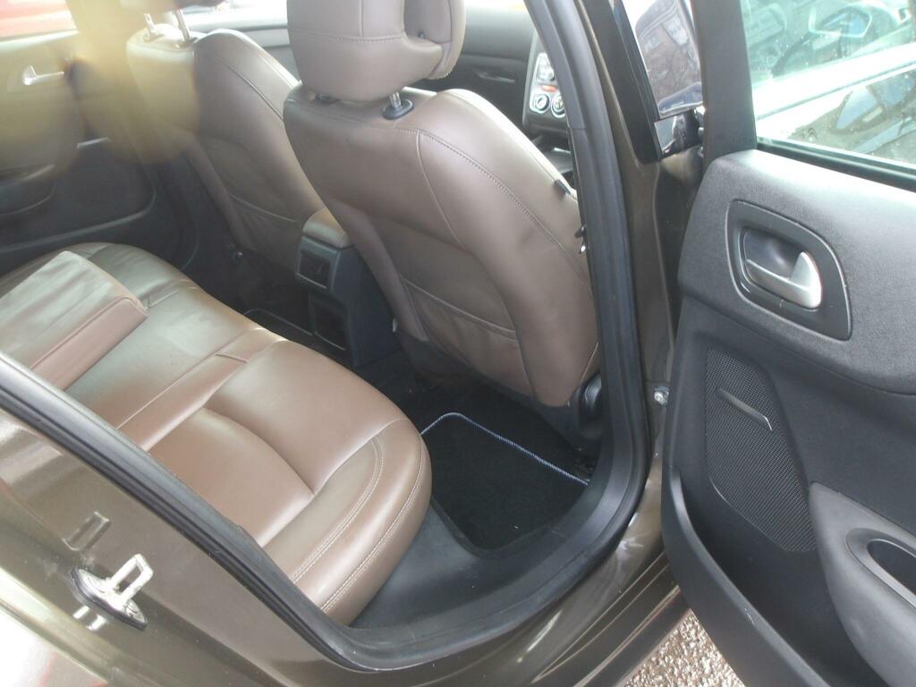 Citroen DS4 1.6 E-hdi Airdream Dstyle Egs6 Euro 5 Ss Silver #21