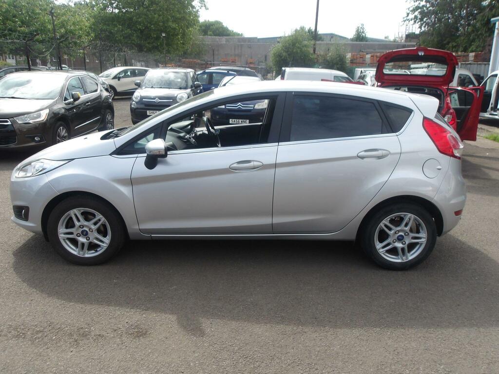 Ford Fiesta 1.0 Zetec Euro 5 Ss Silver #4