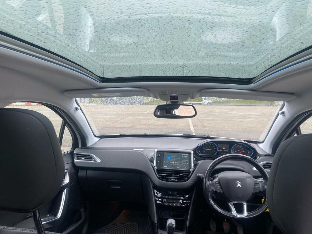 Peugeot 2008 1.2 Puretech Active 2018 Black #25