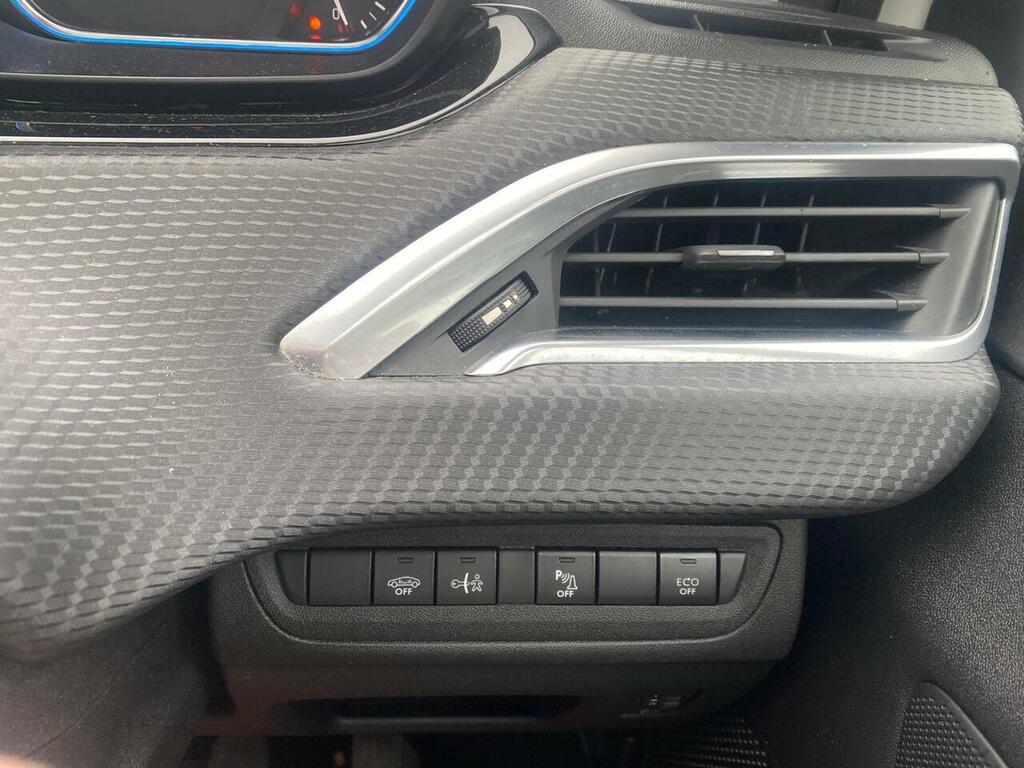 Peugeot 2008 1.2 Puretech Active 2018 Black #16