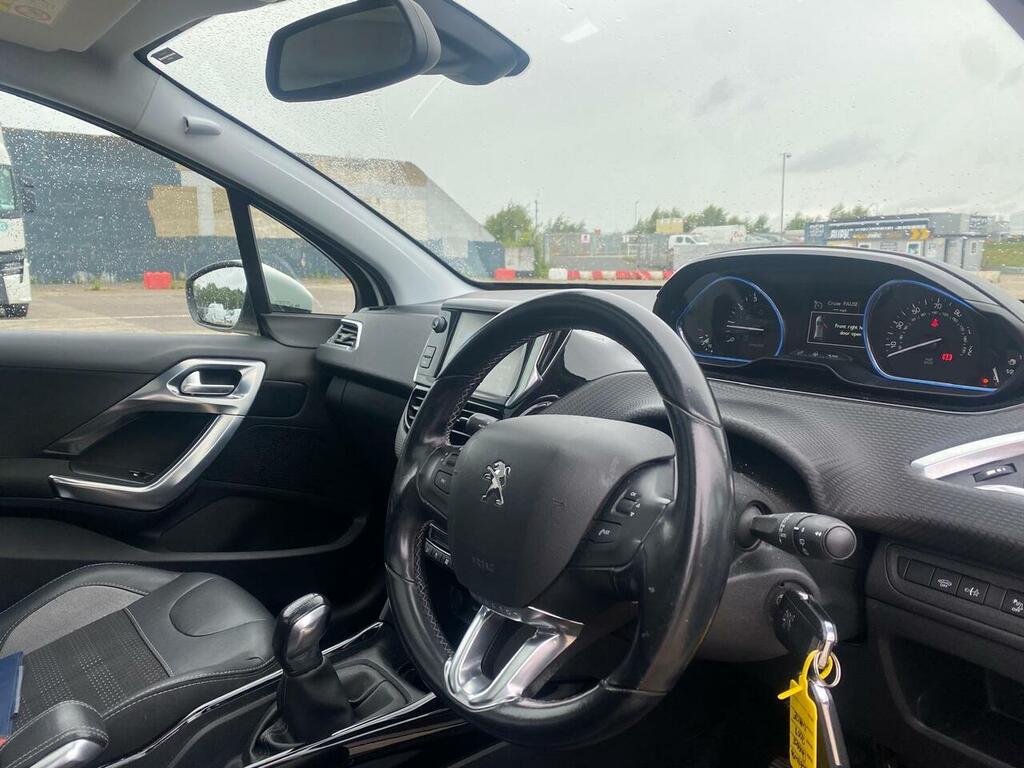 Peugeot 2008 1.2 Puretech Active 2018 Black #21