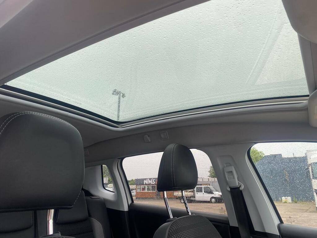 Peugeot 2008 1.2 Puretech Active 2018 Black #26