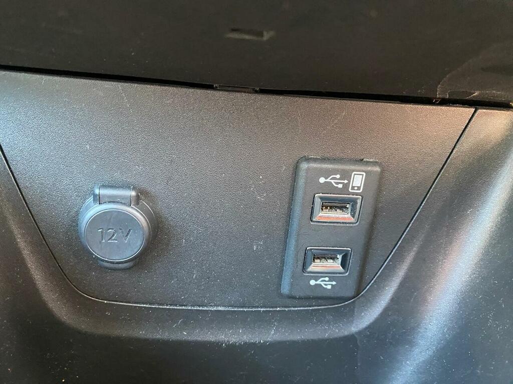 Vauxhall Crossland X Tech Line Nav Ss Red #16