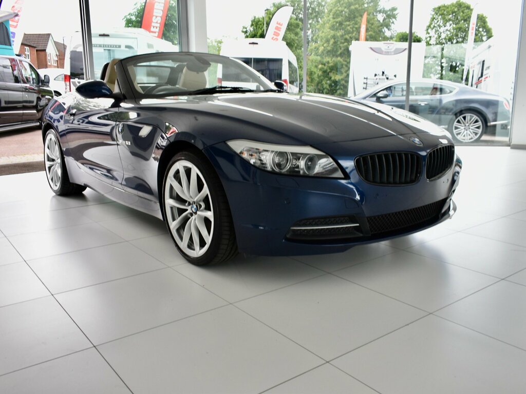 BMW Z4 2.5 23I Highline Edition Convertible Ma Blue