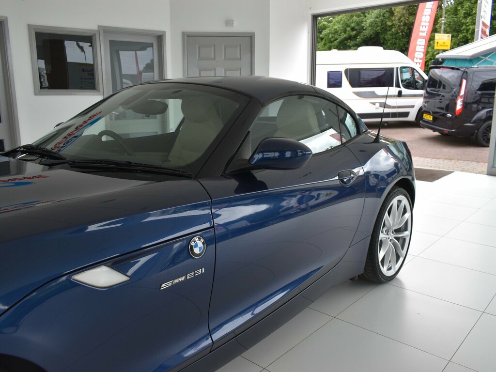 BMW Z4 Highline Edition Black #23
