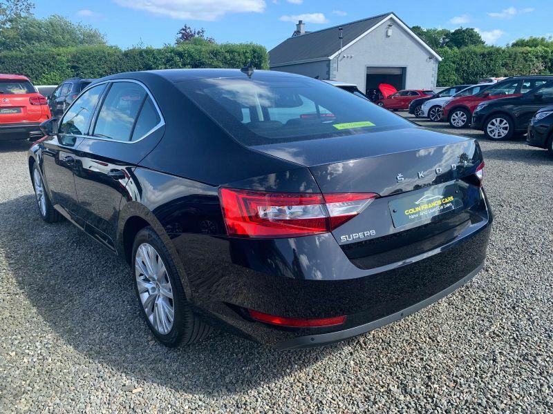 Skoda Superb Se 2.0Tdi S CY23MZP Black #3