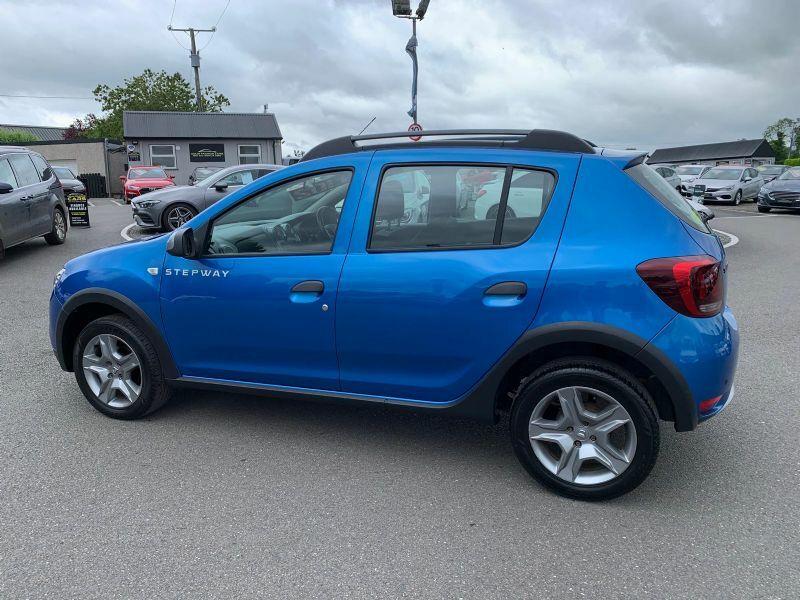 Dacia Sandero Stepway Laureate Dci BA66UUJ Blue #3