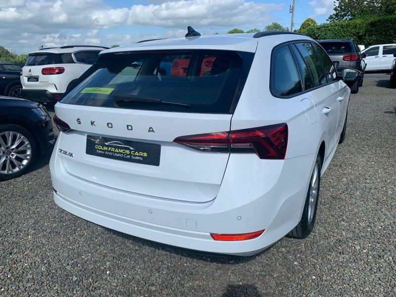 Skoda Octavia Se Technology 2.0Tdi S SG23XDT White #4
