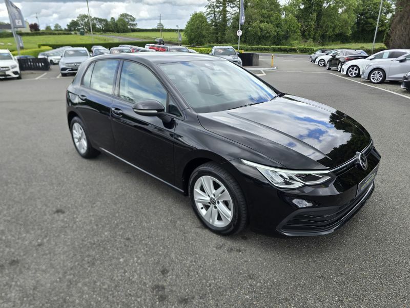 Volkswagen Golf Life 2.0Tdi YC22YJA Black #6