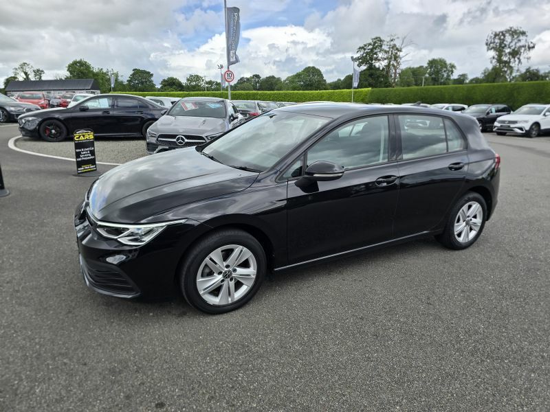 Volkswagen Golf Life 2.0Tdi YC22YJA Black #2