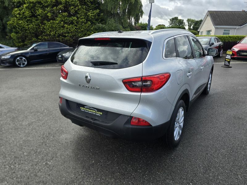 Renault Kadjar Dynamique Nav 1.5Dci Silver #4