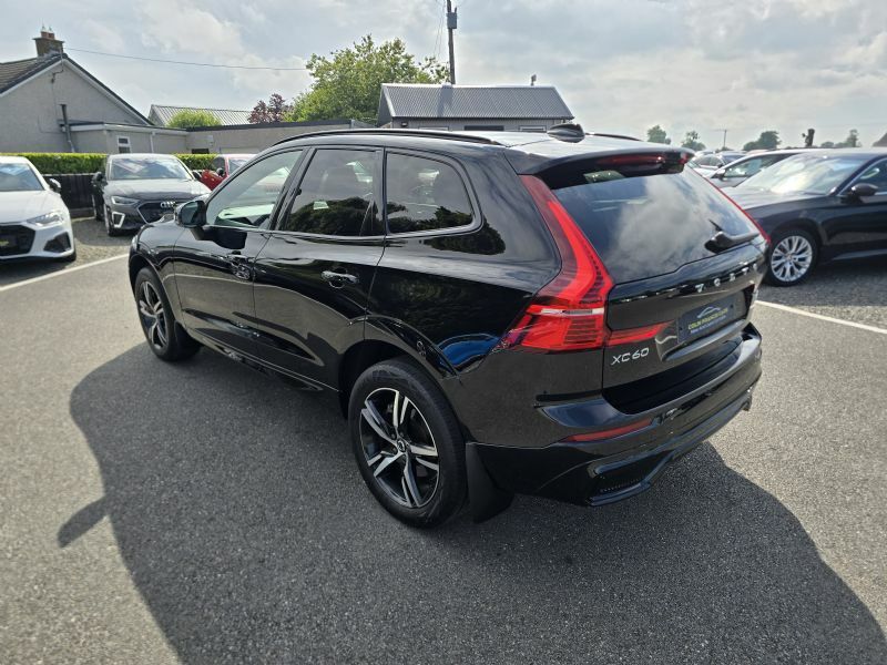 Volvo XC60 2.0 B4 Mhev R BYZ4841 Black #3