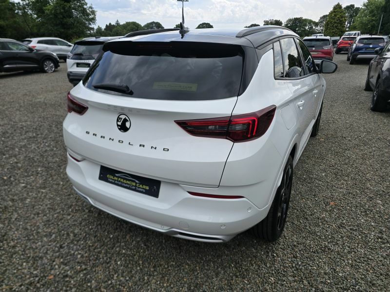 Vauxhall Grandland Ultimate Turbo 1.5D LMZ4350 White #4