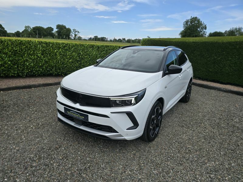 Vauxhall Grandland Ultimate Turbo 1.5D White