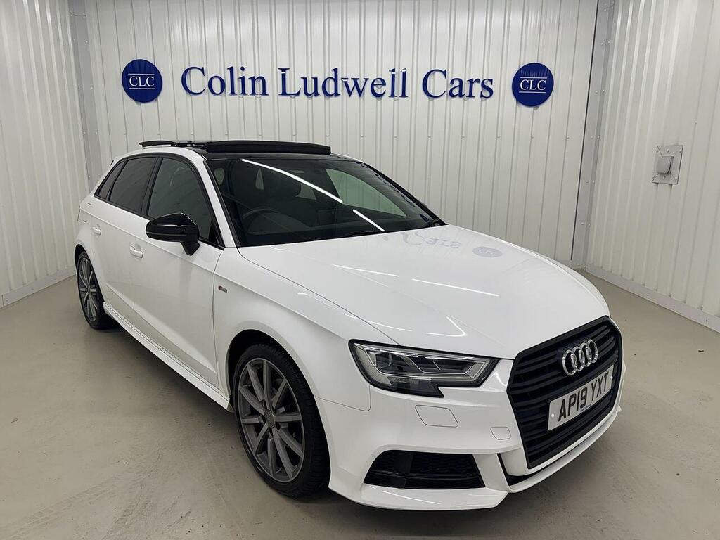 Audi A3 1.5 Tfsi Cod 35 Black Edition Sportback S Tronic E White
