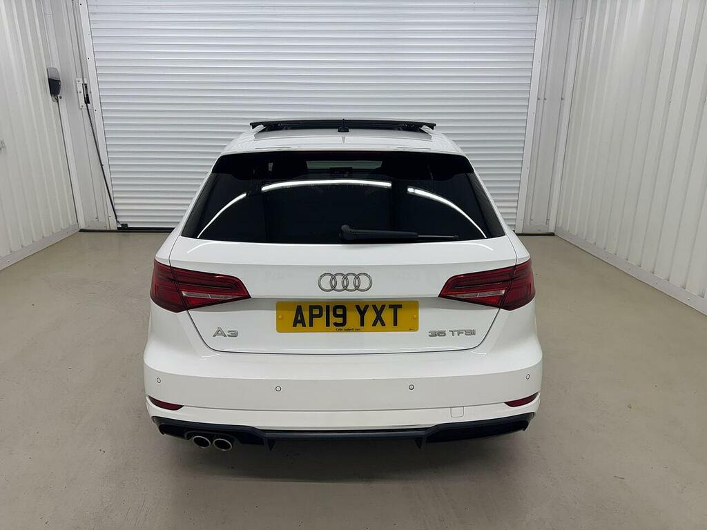 Audi A3 1.5 Tfsi Cod 35 Black Edition Sportback S Tronic E AP19YXT White #5