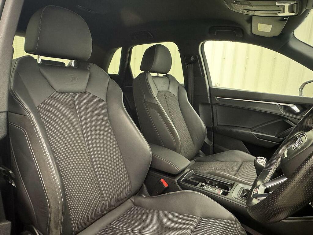 Audi Q3 1.5 Tfsi Cod 35 Black Edition Suv Manua Black #12