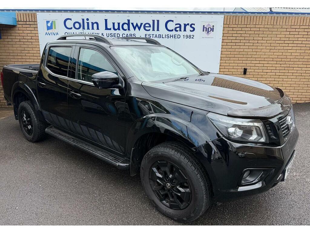 Nissan Navara 2.3 Dci N-guard Double Cab Pickup Manua Black