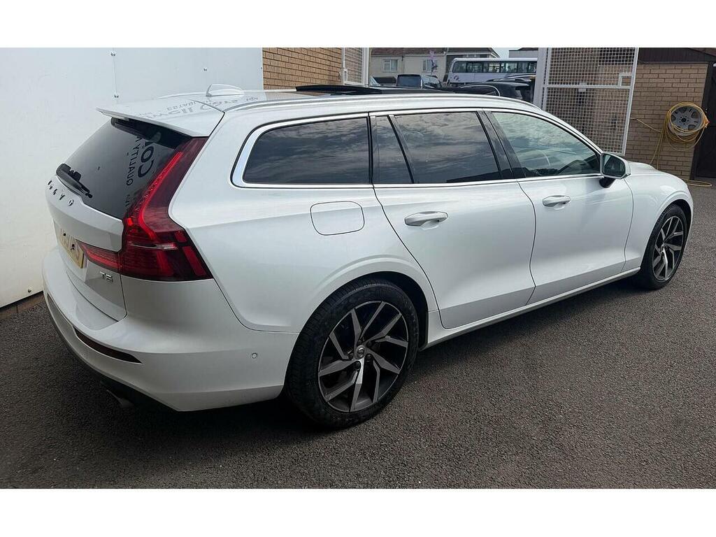Volvo V60 2.0 T5 Momentum Plus Euro 6 Ss White #3