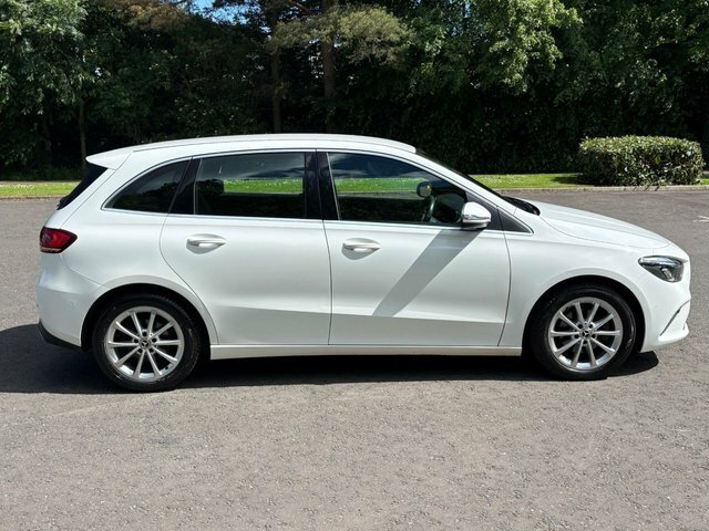 Mercedes-Benz B Class Amg Line White #9