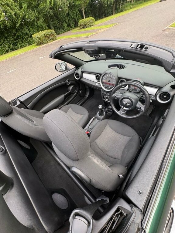 Mini Roadster 1.6 Cooper Convertible White #27