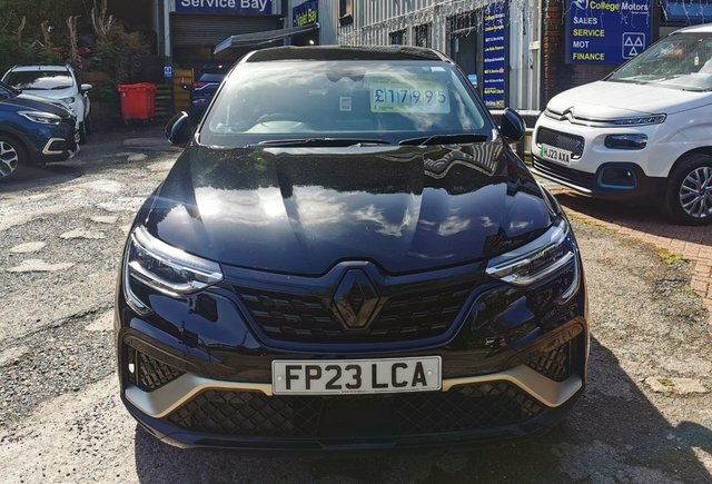Renault Arkana 2023 23 1.6 E-tech E-tech Engineered Suv Petro Black