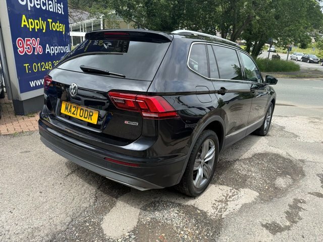 Volkswagen Tiguan Allspace 2021 21 2.0 Tdi Match Suv Dsg 4Motion E Black #4