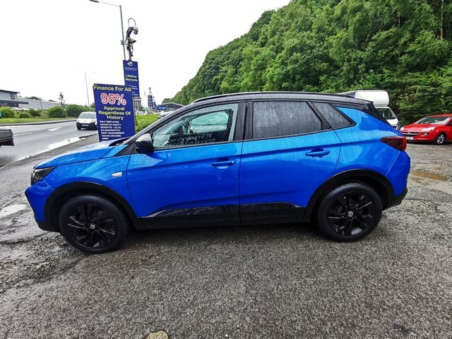Vauxhall Grandland X 1.2L Gs Black #3