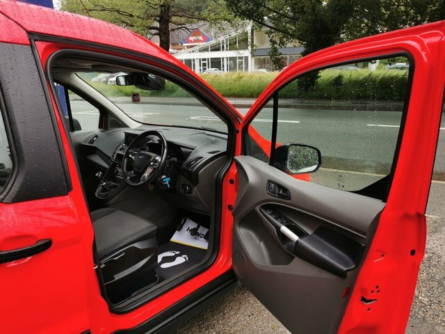 Ford Tourneo Connect Connect 1.5 Ecoblue 120 Active Powershift Red #12