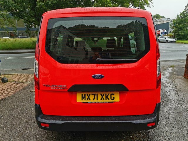 Ford Tourneo Connect 2021 71 1.5 Ecoblue Zetec Mpv Eu Red #5