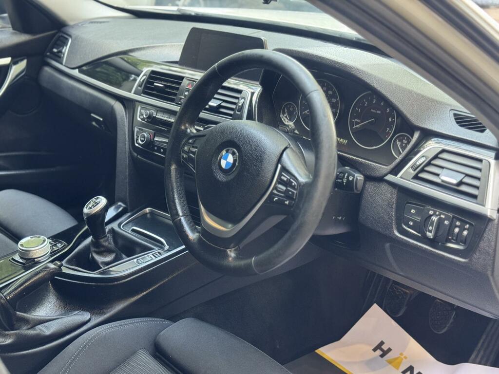 BMW 3 Series Sport White #2