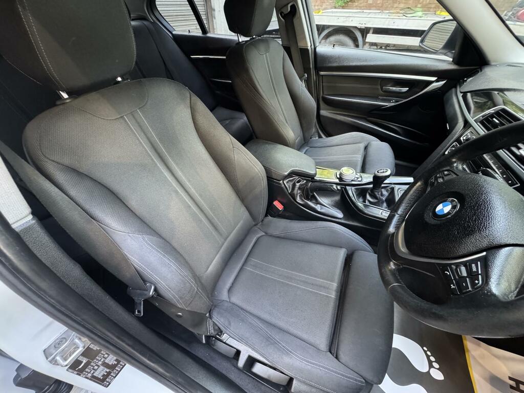 BMW 3 Series Saloon 2.0 320I Sport Euro 6 Ss 2016 Grey #34