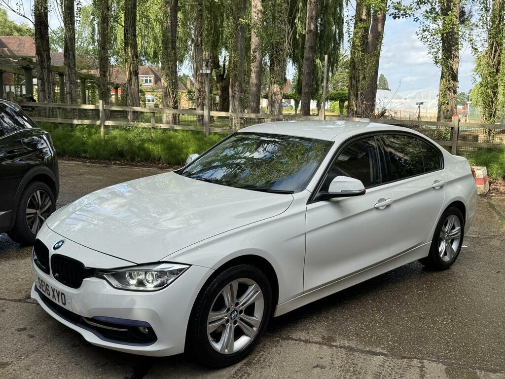 BMW 3 Series Sport White #4