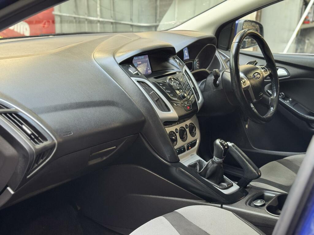 Ford Focus 1.6 Tdci Zetec Navigator Euro 5 Ss White #23