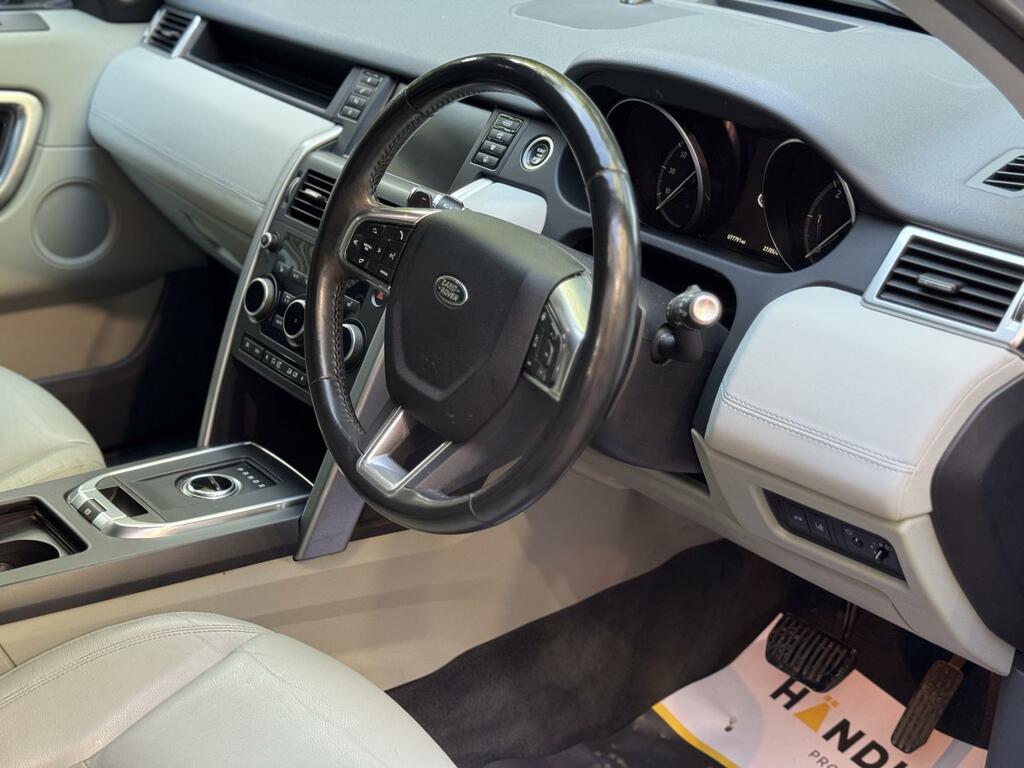 Land Rover Discovery Sport Se Tech Grey #2