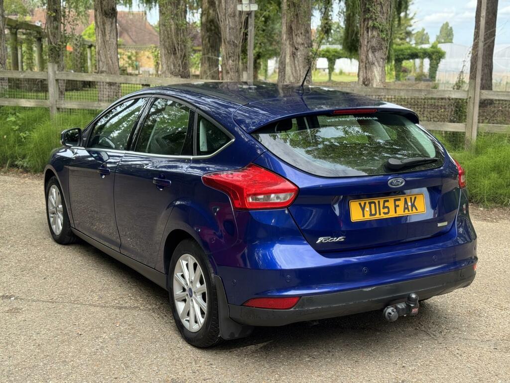 Ford Focus Titanium X Blue #4