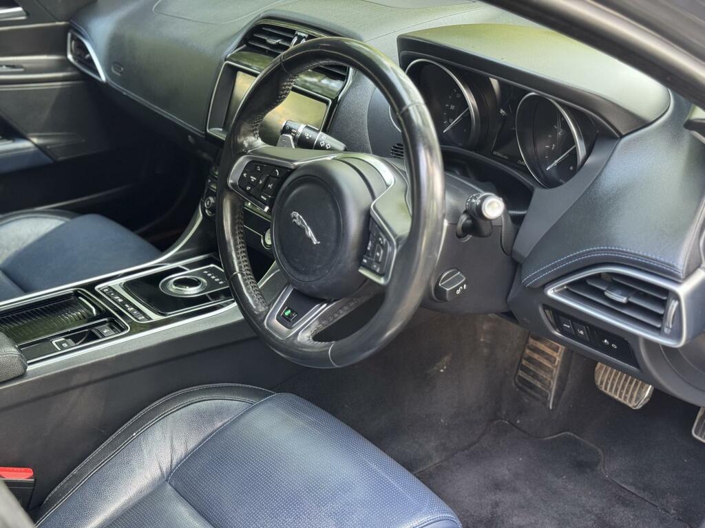 Jaguar XE 2.0I Gpf R-sport Saloon Euro 6 S Grey #3