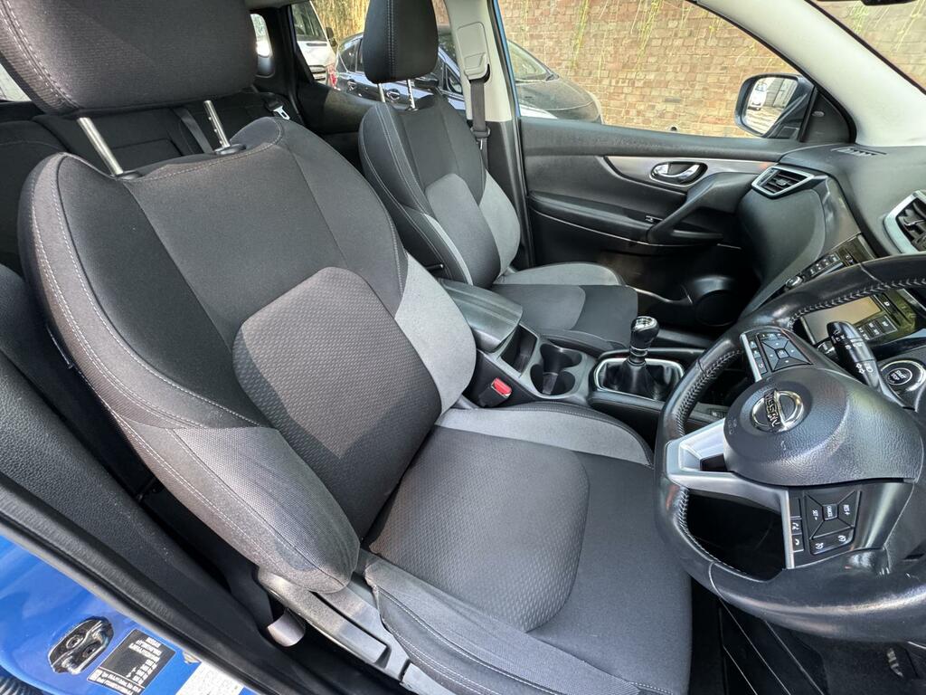 Nissan Qashqai 1.5 Dci Acenta Hatchback  #29