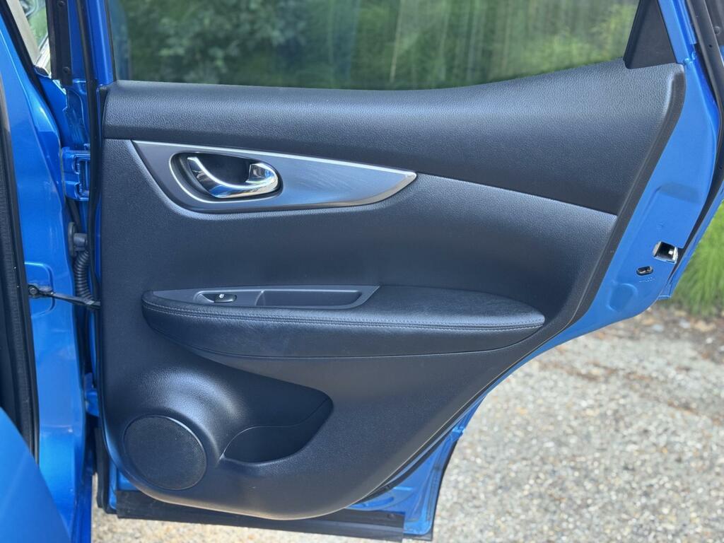 Nissan Qashqai 1.5 Dci Acenta Hatchback  #27