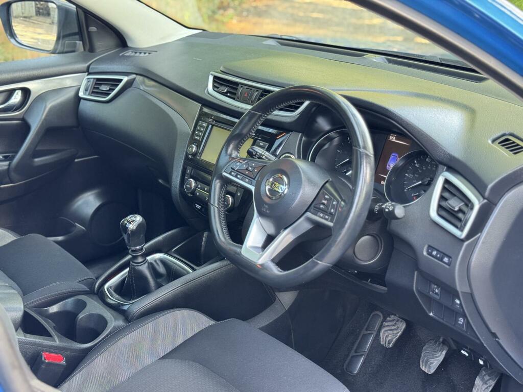 Nissan Qashqai 1.5 Dci Acenta Hatchback  #2