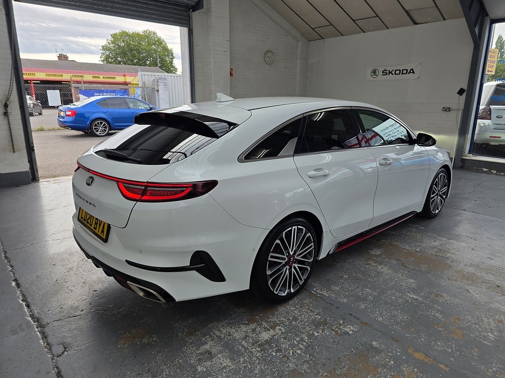 Kia Proceed 1.6 T-gdi Gt Shooting Brake Dct Euro 6 White #5