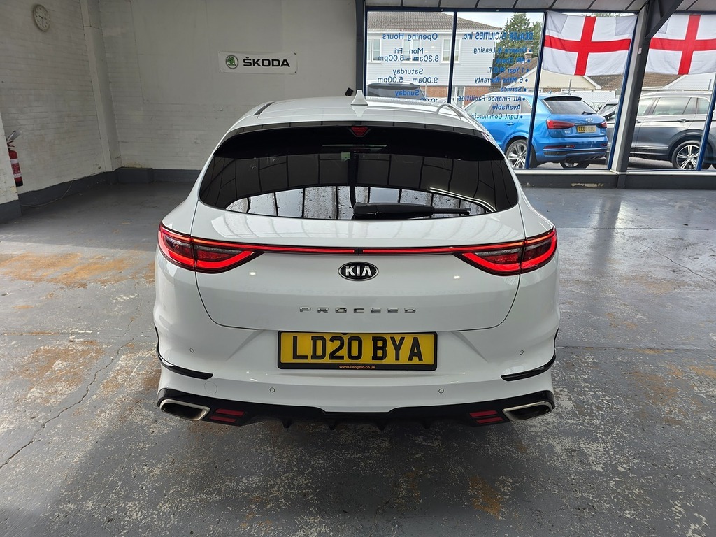 Kia Proceed 1.6 T-gdi Gt Shooting Brake Dct Euro 6 White #6