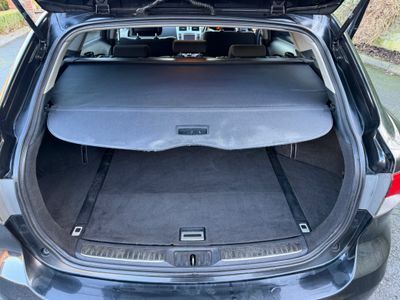 Toyota Avensis 2L D-4d Active Grey #29