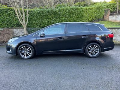 Toyota Avensis 2L D-4d Active Grey #17